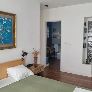 apt-the-coolest-place-near-the-airport.hotels-lisbon-portugal.com/